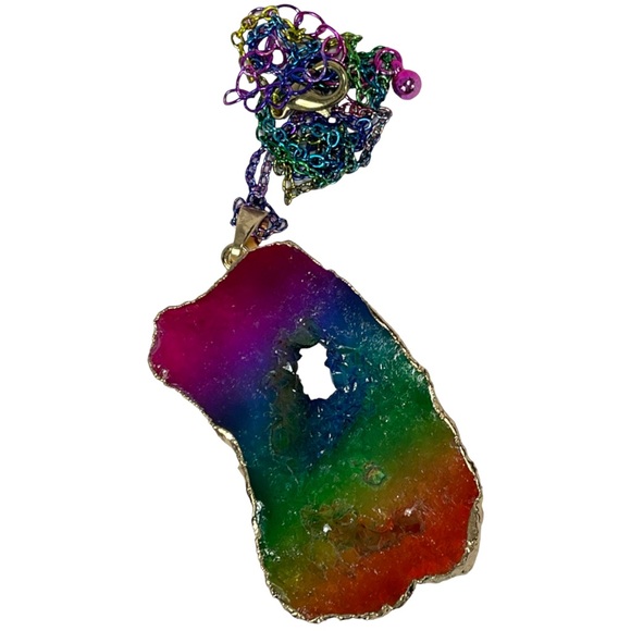 Rainbow Agate Pendant wrapped in gold on rainbow metal chain NEW - Picture 3 of 11